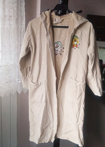 Bej Desenli Uzun Kollu çocuk bornoz