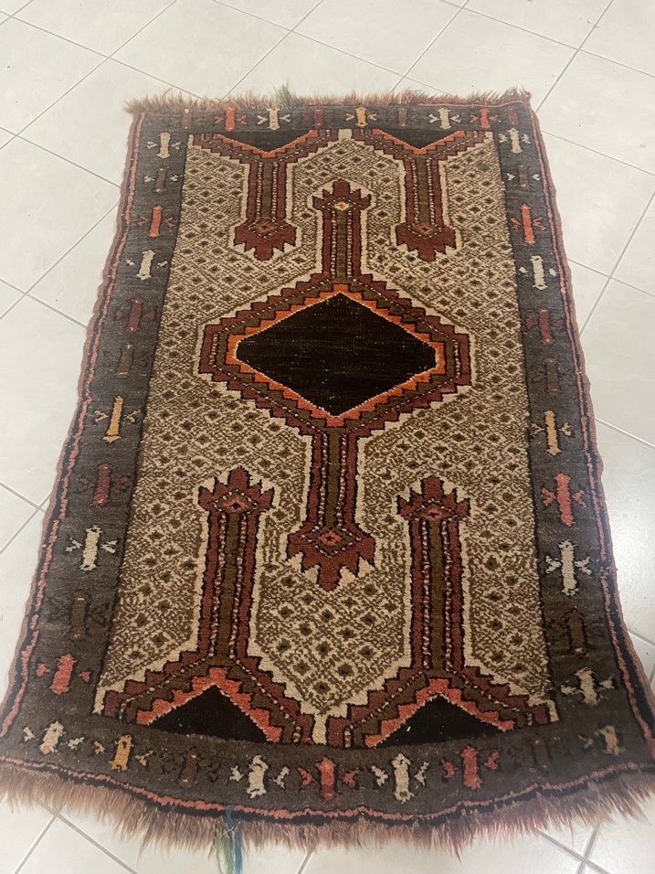 Kahverengi Desenli Geleneksel Halı - Görsel 4