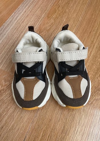 22 Beden Vicco Asimo Unisex Bebek Spor Ayakkabı