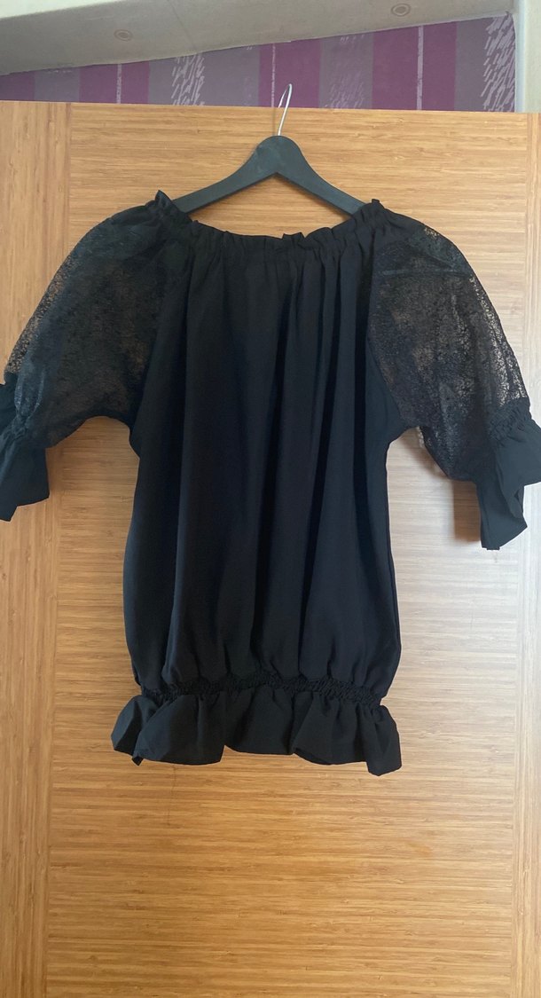 Dantel Detaylı Siyah Kısa Kollu Bluz - Görsel 5