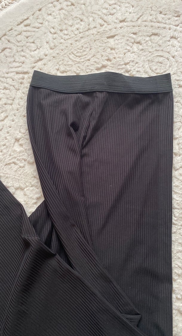 Siyah Bol Kesim Kadın Kumaş Pantolon - Görsel 5