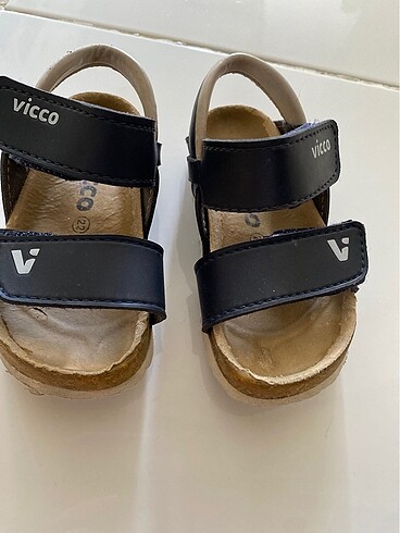 22 Beden Vicco sandalet