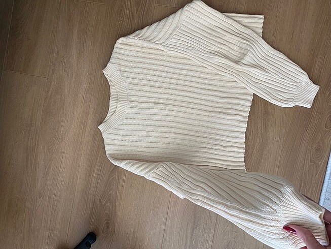 Stradivarius crop kazak