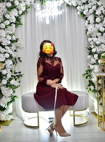 Dantelli Kolları Tüylü Elbise