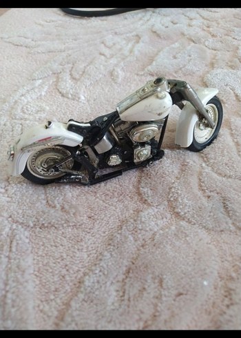 Ağır metal Beyaz Motosiklet - Görsel 3