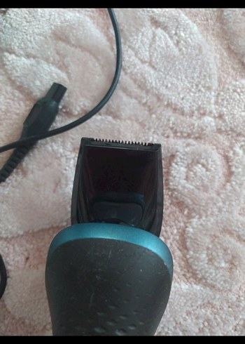 Philips Gri ve Turkuaz Şarjlı Tıraş Makinesi - Görsel 3