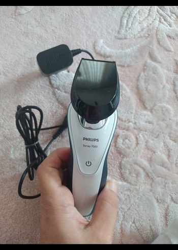 Philips Gri ve Turkuaz Şarjlı Tıraş Makinesi - Görsel 4