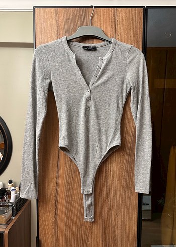 Bershka çıtçıtlı body