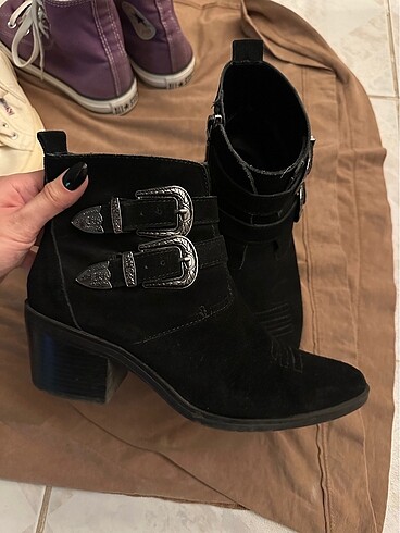Bershka kemer tokalı bot