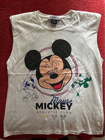 Stradivarius mickey vatkalı tişört