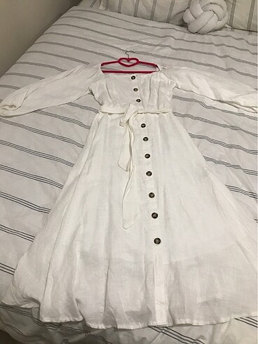 40 Beden beyaz Renk Keten düğmeli elbise