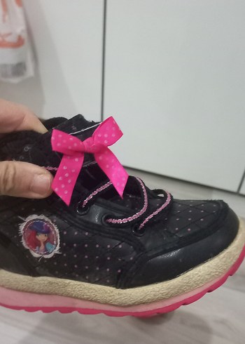 çocuk botu - Görsel 2