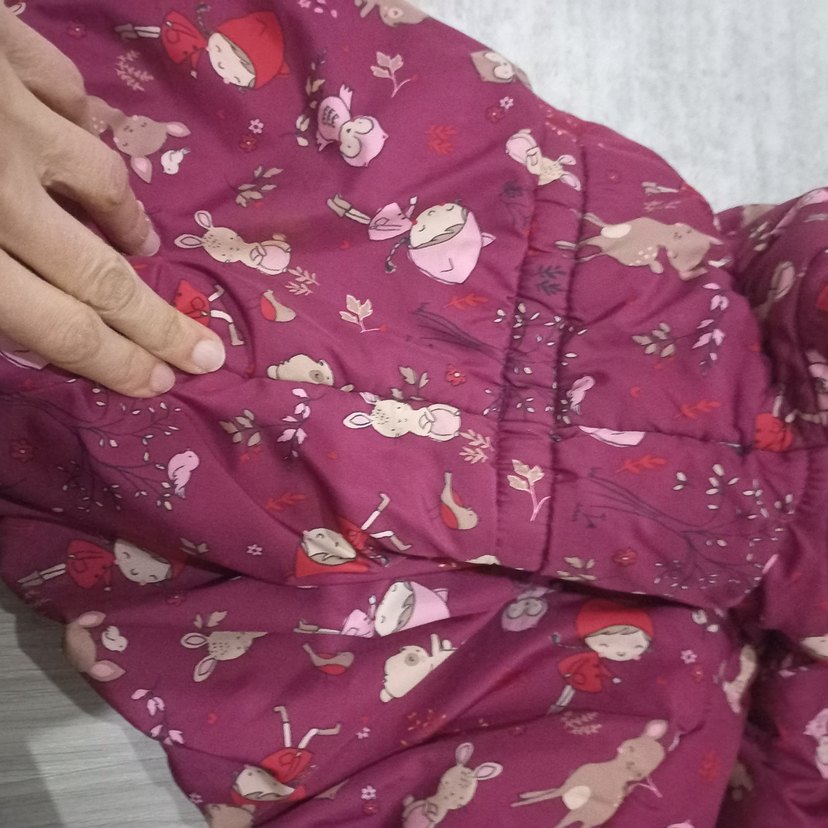 LCW bordo Desenli Kız Çocuk Düğmeli Mont - Görsel 5