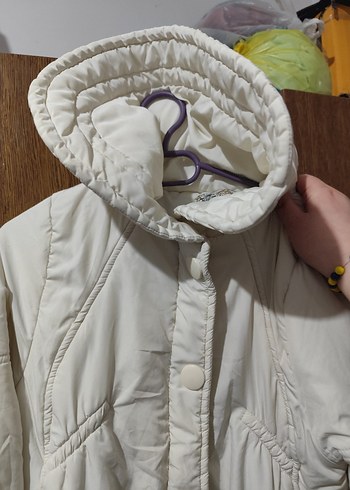 Düğmeli Beyaz Kız çocuk Kışlık Mont - Görsel 6