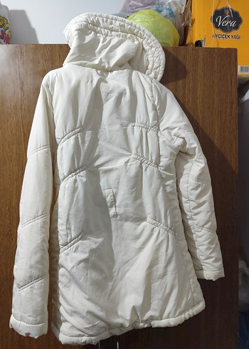 Düğmeli Beyaz Kız çocuk Kışlık Mont - Görsel 2