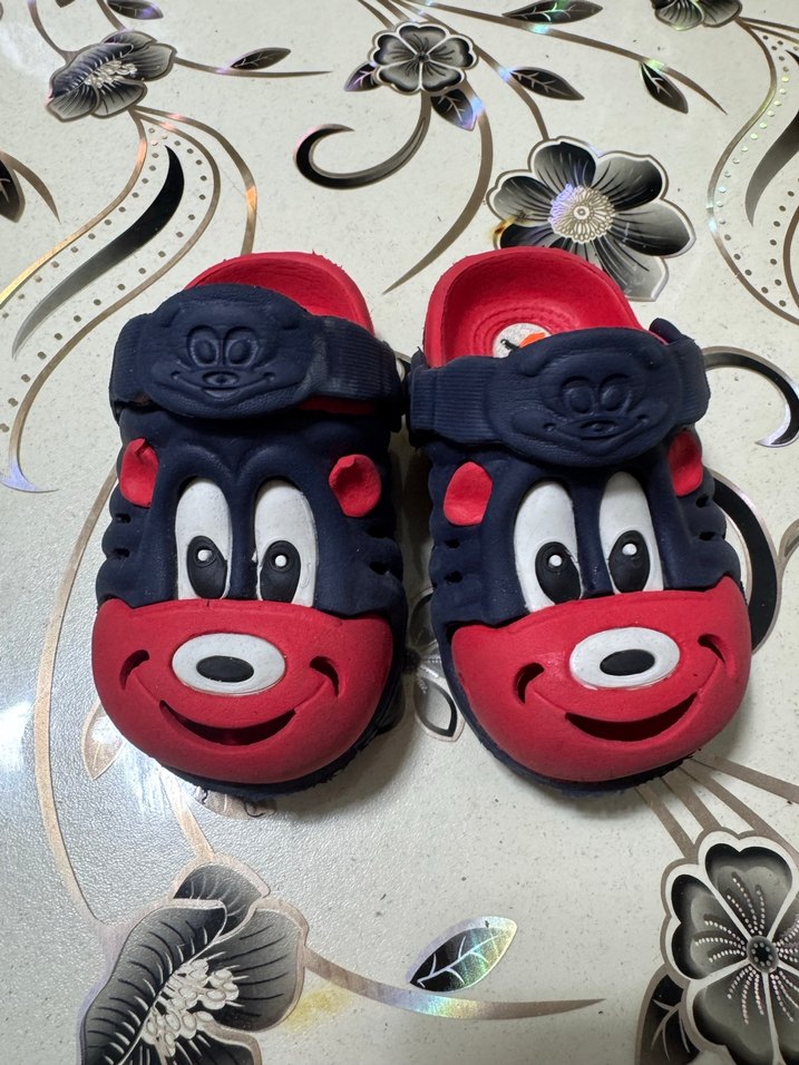 Renkli Baskılı Çocuk Terliği Tokalı - Görsel 4