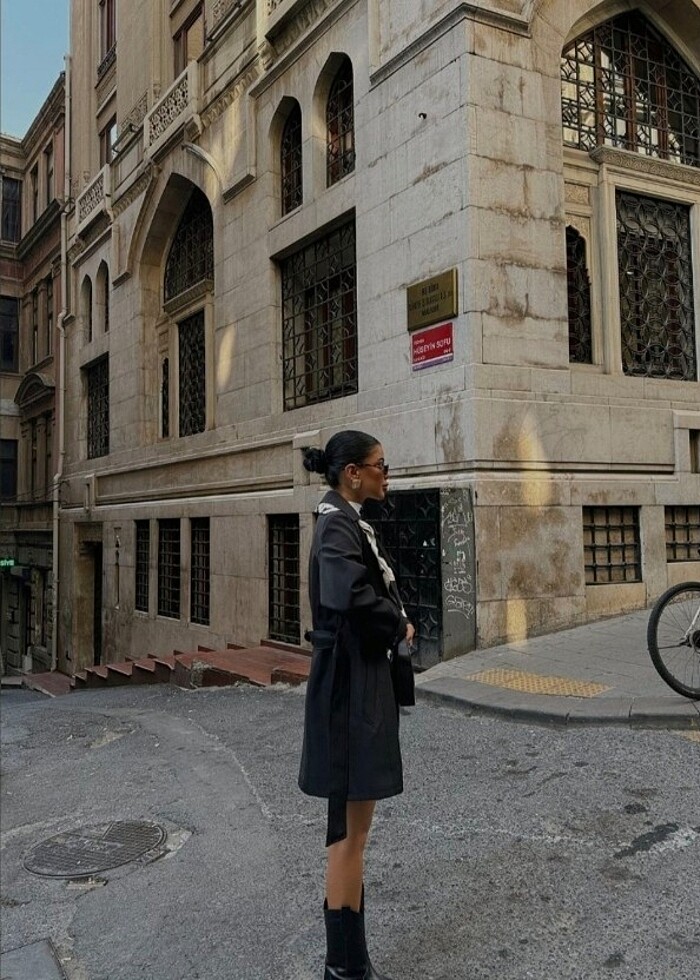 SİYAH KISA TRENÇKOT - Görsel 5