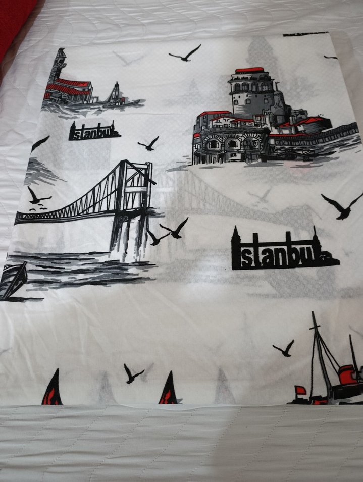 İstanbul Temalı Gri-Kırmızı Puzzle - Görsel 2