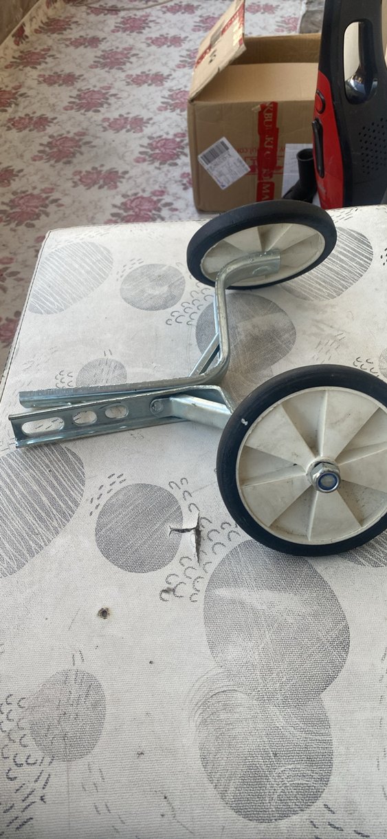 Beyaz Yan Tekerlekler - Üç Tekerlekli Bisiklet - Görsel 4