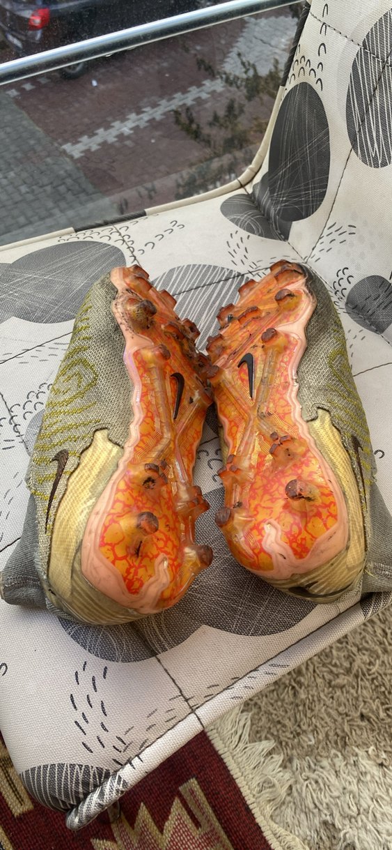 Gri Örme Yılan Desenli Erkek Futbol Ayakkabısı - Görsel 4