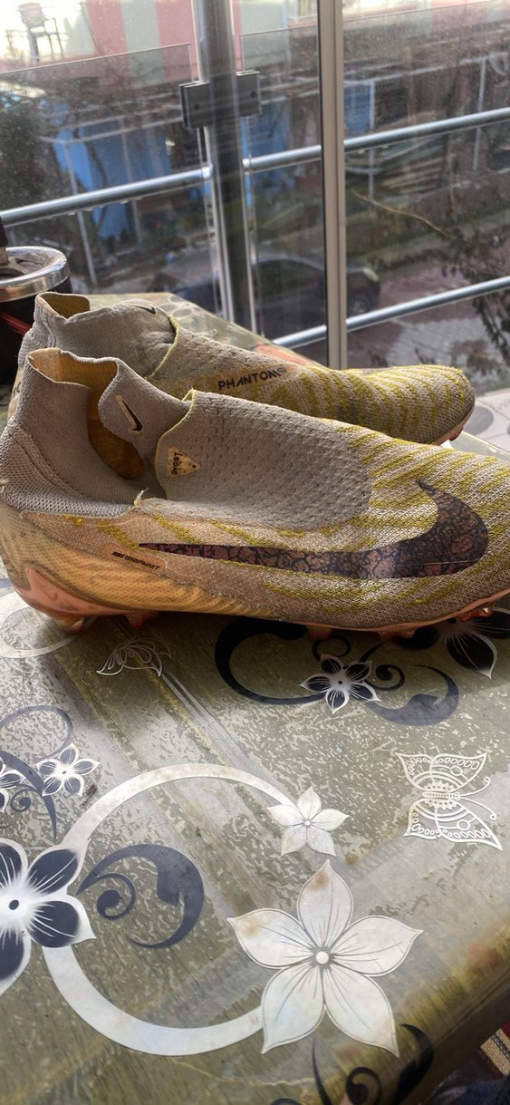 Gri Örme Yılan Desenli Erkek Futbol Ayakkabısı - Görsel 2