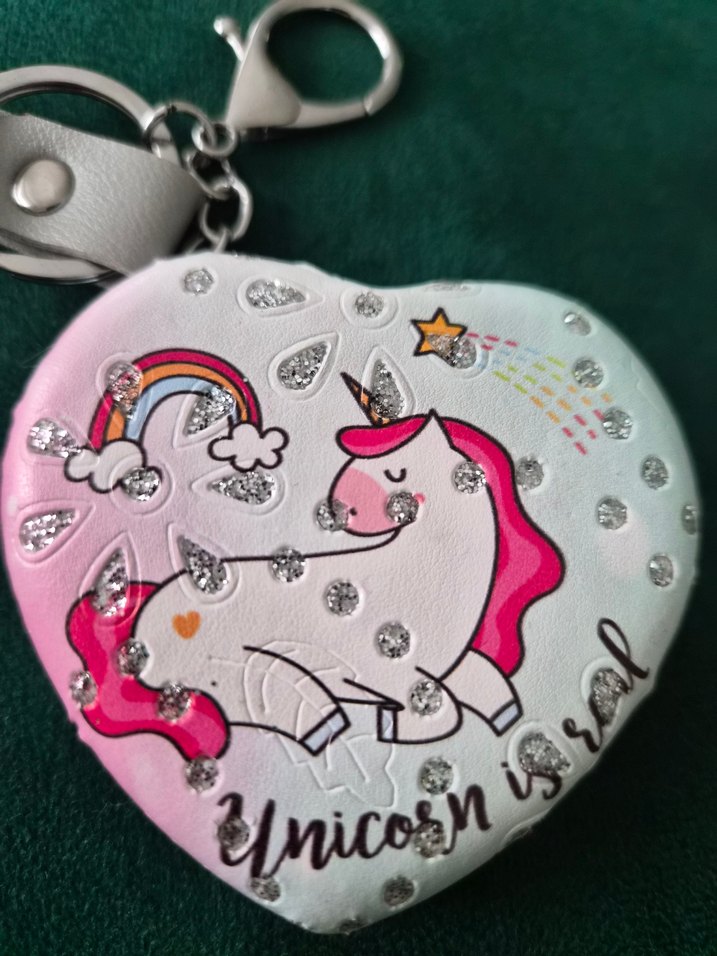 Renkli Unicorn Desenli Kalp Çift aynalı kapaklı Anahtarlık - Görsel 2