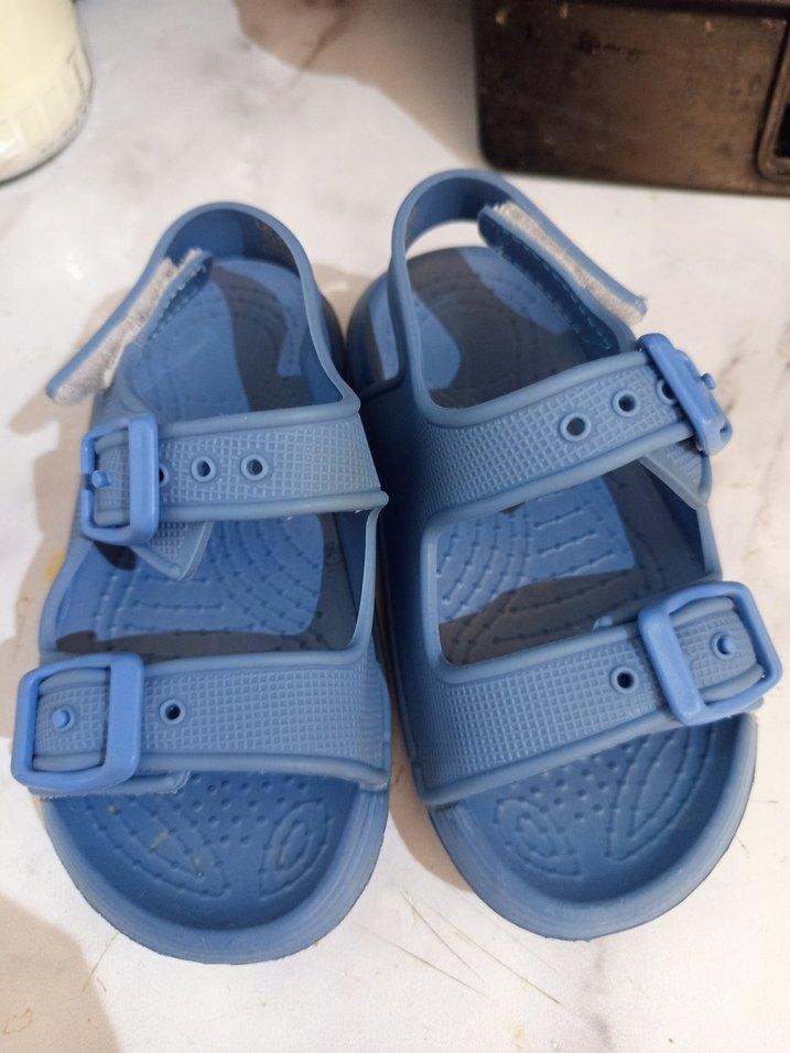 Mavi Erkek Çocuk sandalet 1 kere giyildi - Görsel 2