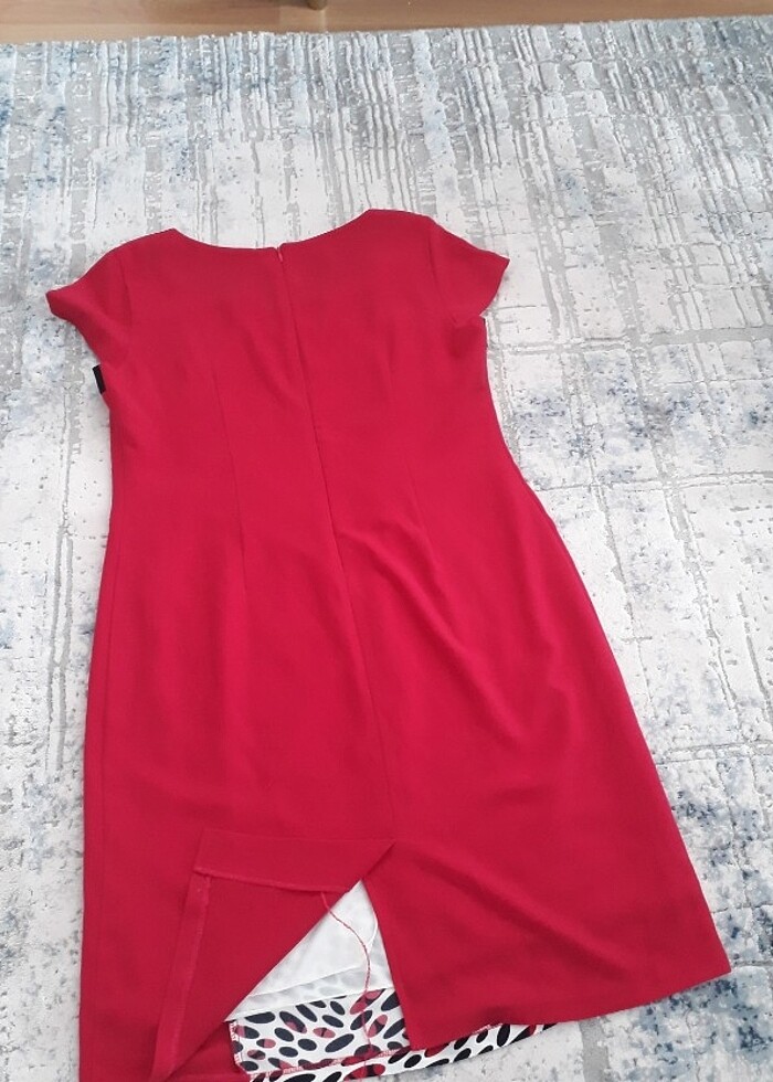 Bordo elbise burada kırmizi çıkmış ama bordo - Görsel 3