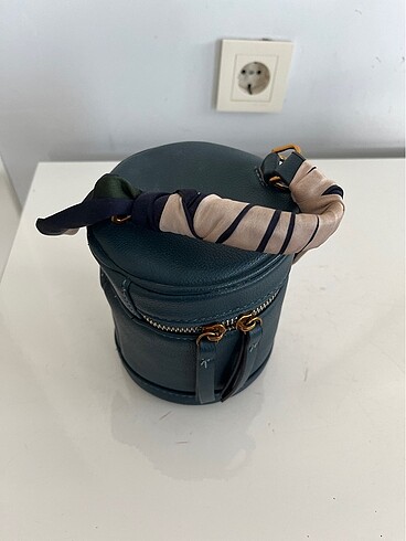 Çift saplı bucket çanta
