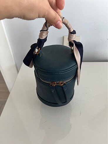 Twist Çift saplı bucket çanta