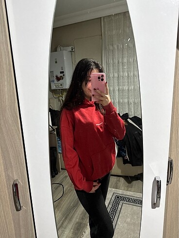 Bershka Sweatshirt