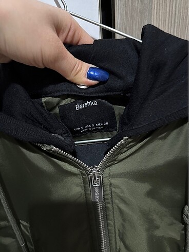 Bershka Ceket crop ceket