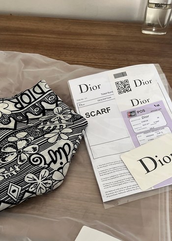 Dior Ekru siyah DİOR ŞAL