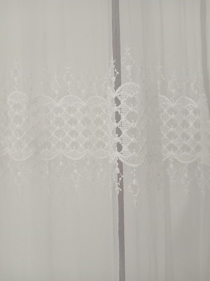 Beyaz Nakışlı Tül Perde - Görsel 2