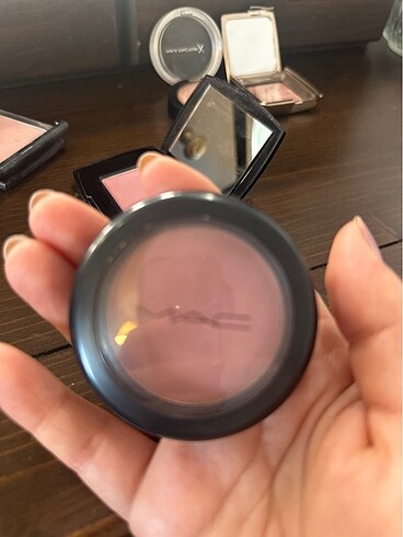 Mac Blushbaby Allık