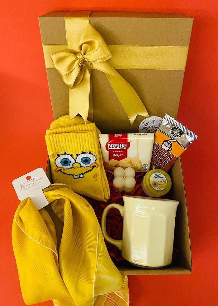 Sarı konsept hediye kutusu - Görsel 2