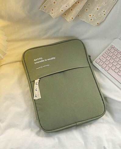 Shein Macbook Çantası