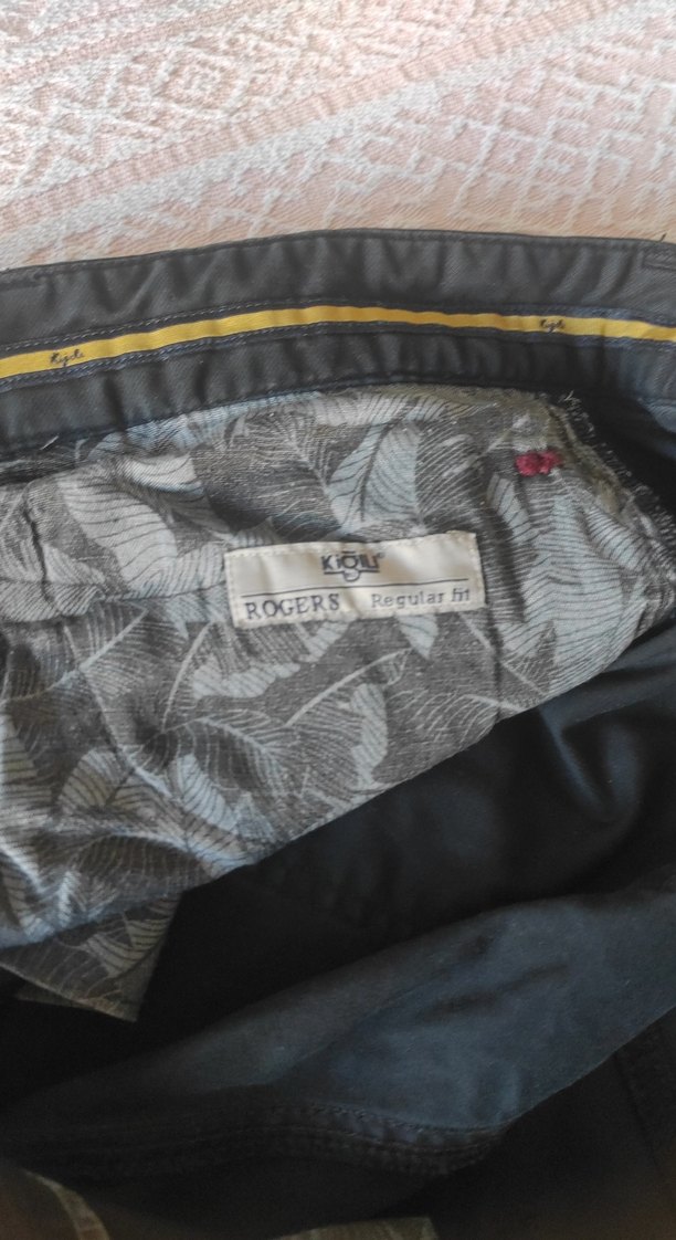 Siyah Kadın Midi Kumaş Pantolon - Görsel 3