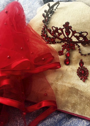 Kırmızı Payetli Bohem Saç Aksesuarı - Görsel 4