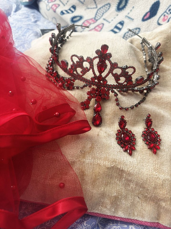 Kırmızı Payetli Bohem Saç Aksesuarı - Görsel 3