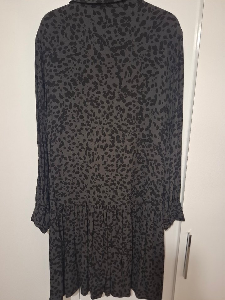 Gri Desenli Uzun Kollu Düğmeli Kadın Elbise - Görsel 5