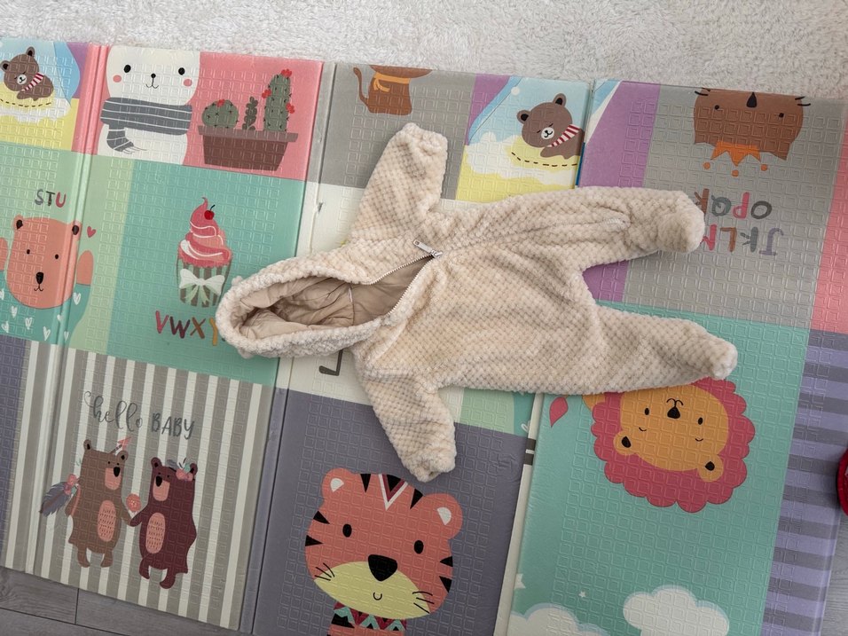 Kapüşonlu Örgü Gri Bebek Tulumu - Görsel 5