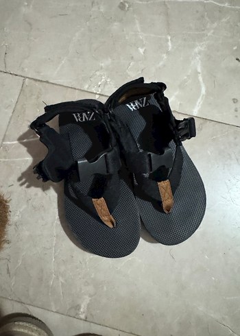 31 Beden Zara çocuk sandalet