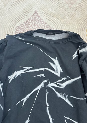 Kadın Siyah Batik Desenli Bol Kesim Sweatshirt - Görsel 2