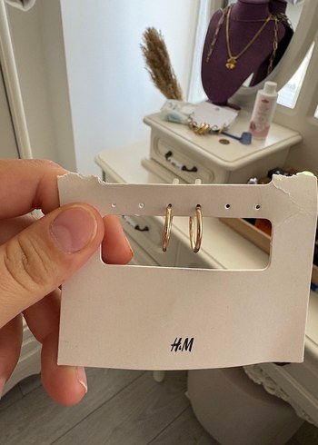 Beden altın Renk Bershka Zincir Detaylı Altın Küpe Seti