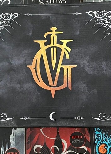 Grisha Verse serisi Leigh bardugo