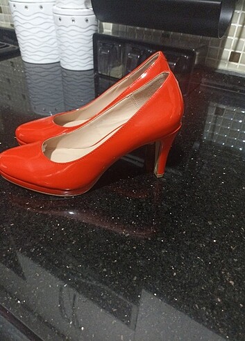 38 Beden kırmızı Renk Yeni stiletto ayakkabı