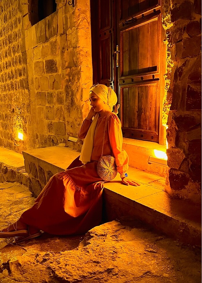 Turuncu elbise - Görsel 2