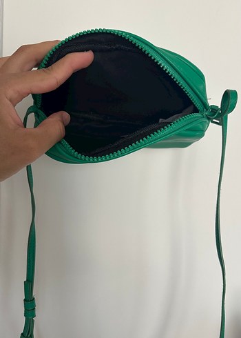 Kadın Yeşil Deri Çapraz Askılı Çanta - Görsel 2