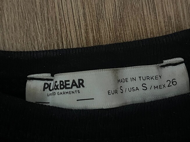 Pull and Bear crop top